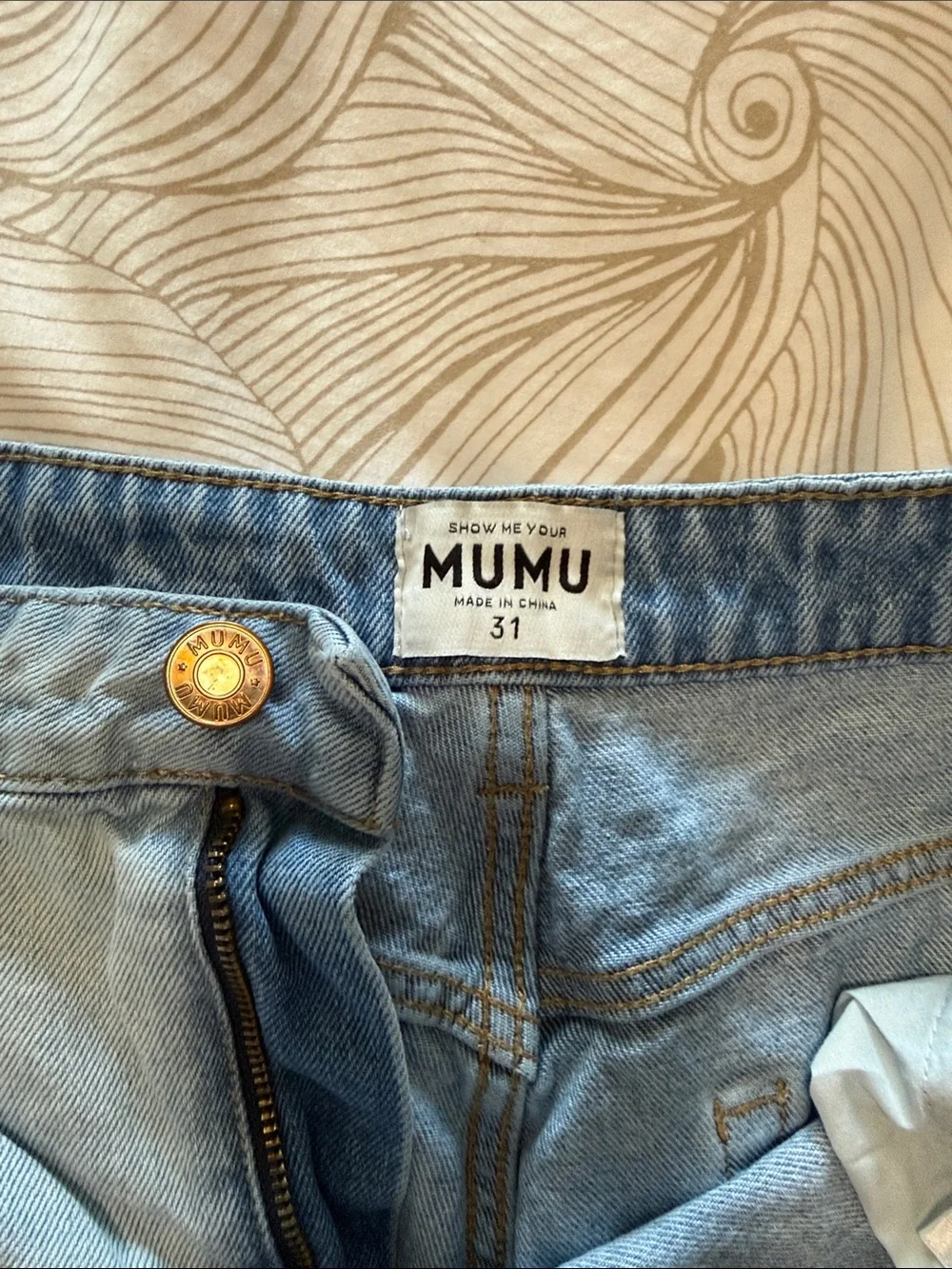 Show Me Your MuMu ripped show easy